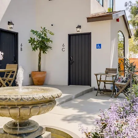 Casa Valerio - Boutique Suites In Downtown Santa Barbara Exterior photo
