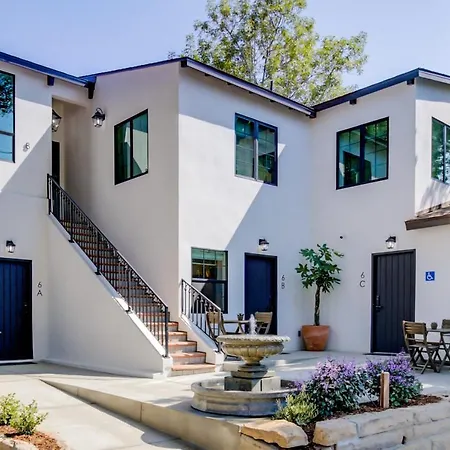 Casa Valerio - Boutique Suites In Downtown Santa Barbara Exterior photo