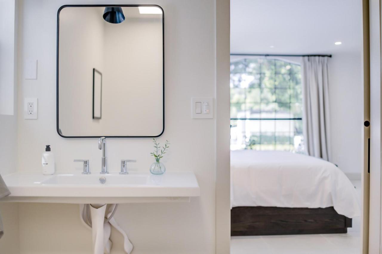 Casa Valerio - Boutique In Downtown Apartment Santa Barbara