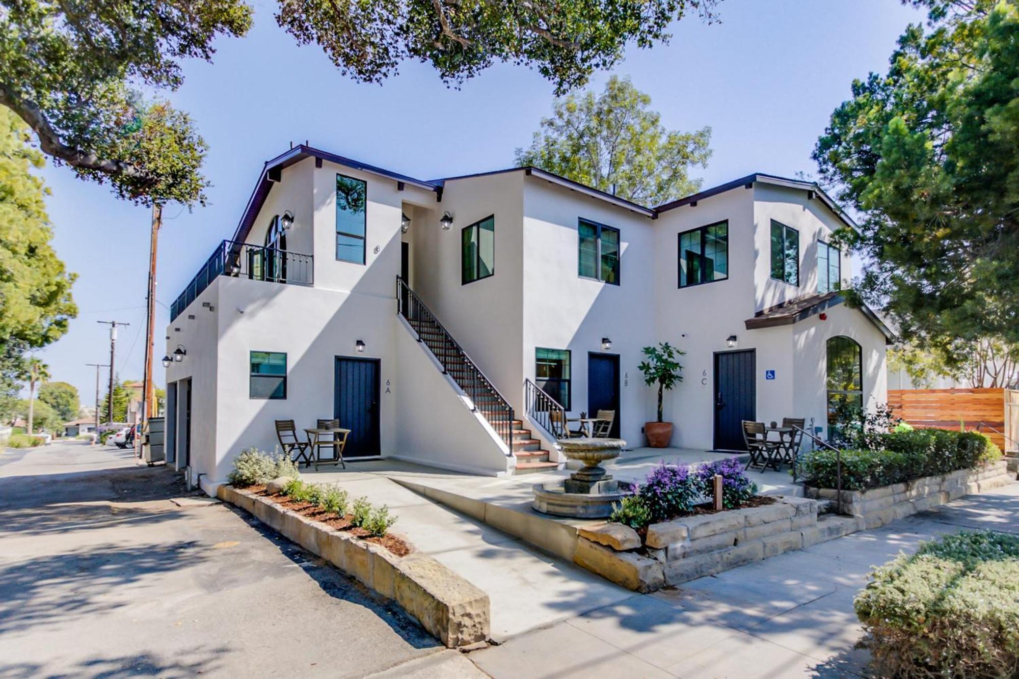 Casa Valerio - Boutique In Downtown Apartment Santa Barbara